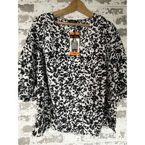 Well Worn Shirt Womens XXL Black White Floral‎ Puff Sleeve V-Neck Blouse Top New